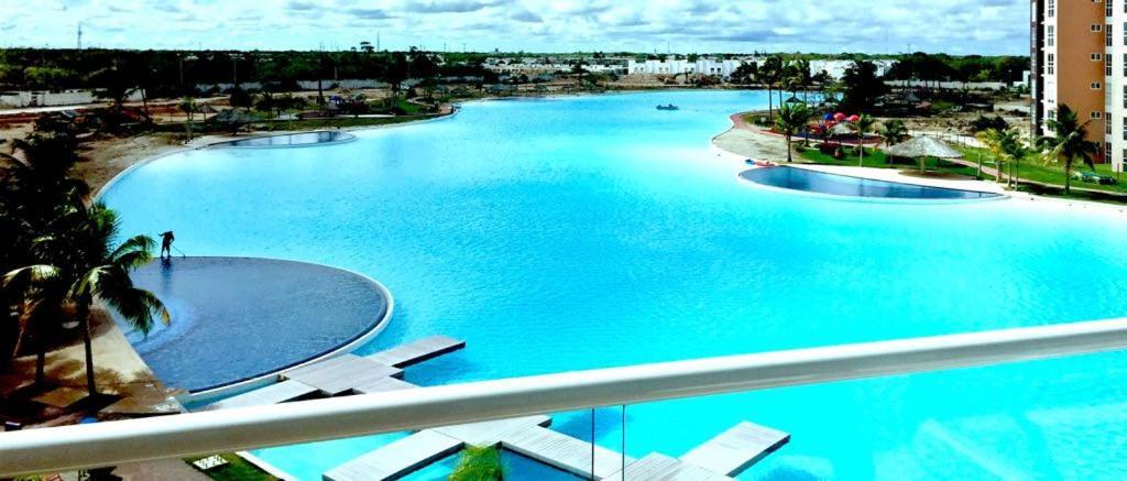 Departamento En Cancun Con 7 Albercas Tipo Playa Y Laguna المظهر الخارجي الصورة